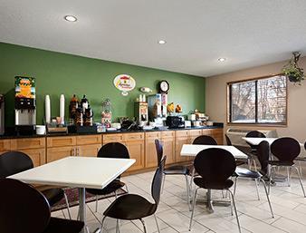 Hotel Super 8 By Wyndham Richmond/chamberlayne Rd Yellow Tavern